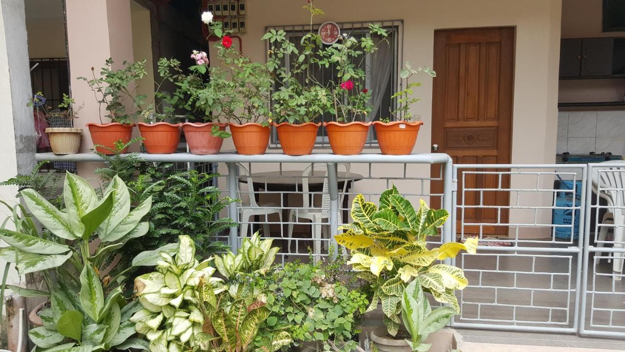 Merly's Place Resort Manoc-Manoc